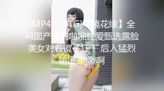 双马尾女仆装清纯系美少女,纯欲风拉满,男友带上好兄弟壹起享用,这种哥们去哪找