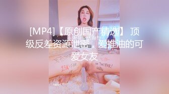 最新流出，推特顶级SS级巨乳性感女神【小鲅鱼】私人定制 道具紫薇、户外露出、各种挑逗裸舞，炸裂 (17)