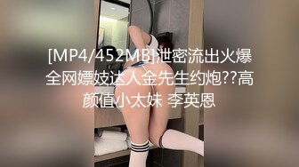 【新片速遞】 肉嘟嘟小美女赤裸裸坐在鸡巴上摩擦套弄哦哦呻吟，奶子坚挺跳跃啪啪下体不停互相撞击很爽喷射啊[1.88G/MP4/55:18]