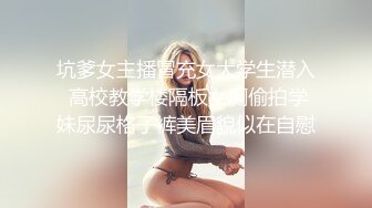 kcf9.com-大奶黑丝美女吃鸡啪啪 身材不错 前凸后翘 被黑祖宗大肉棒棒先操骚逼再一字马爆菊花 内射