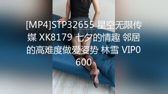 商场女厕全景偷拍多位嫩妹嘘嘘 人美B也嫩 真让人想舔一舔-2