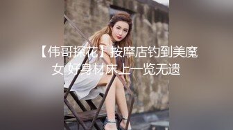 大神旅游景区一路走一路抄底众多的美女少妇眼界大开2 (6)