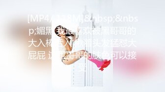 ❤️偷情小娇妻❤️邻居少妇半夜偷偷出来再楼道挨操老公就在房间还不知道被戴一顶绿绿的帽子灯灭了还击掌两下！